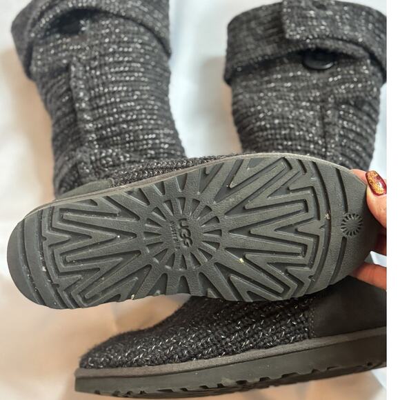 UGG Classic Cardy Knit Boots Women’s Size 8 • Charcoal Gray Button Sweater Boot - Picture 5 of 5